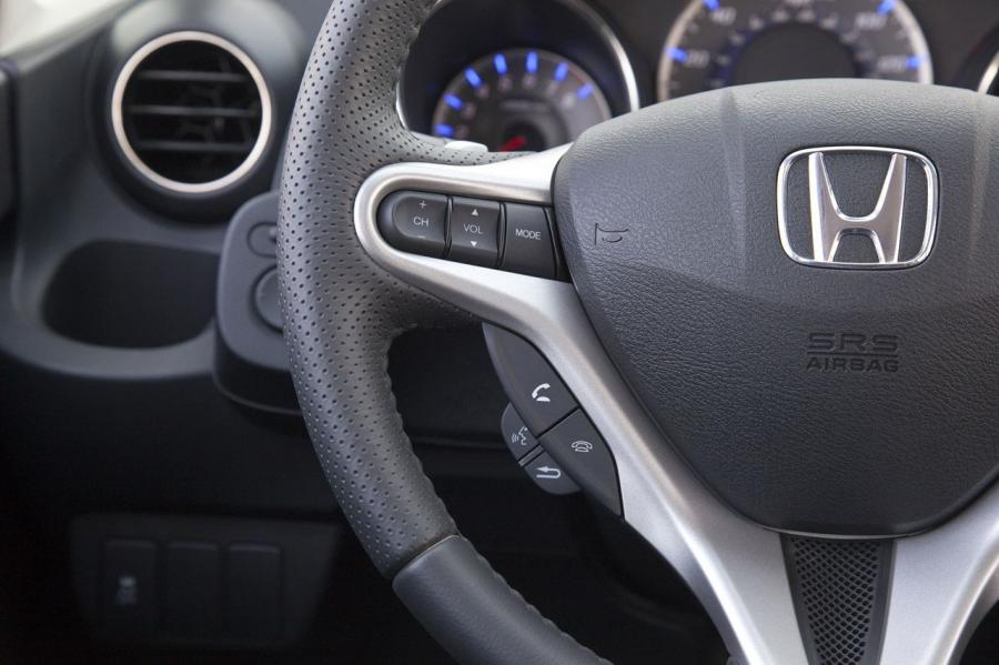  Honda Fit Sport 2012 года  (фото 18 из 42)